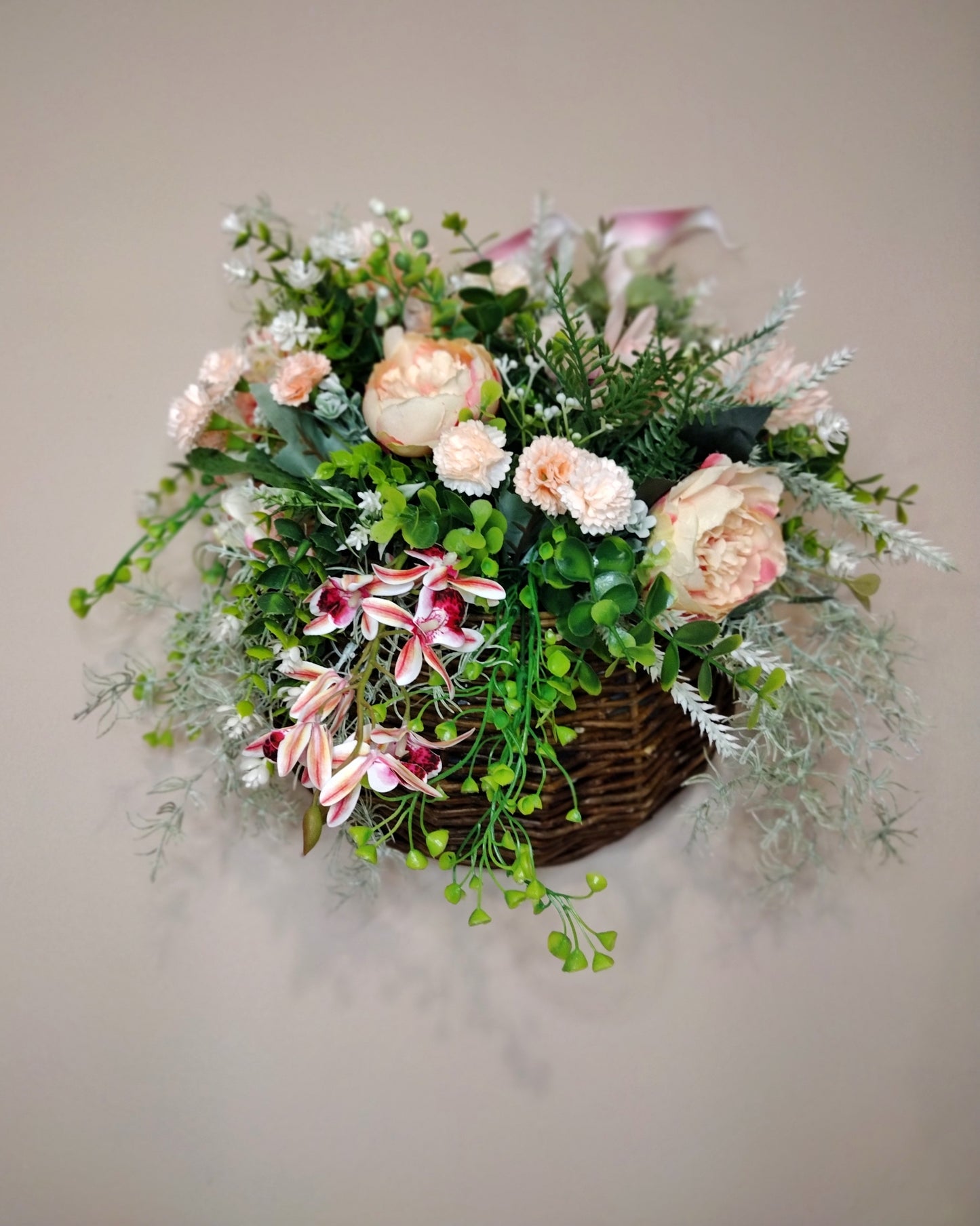 Artificial flower hanging basket C