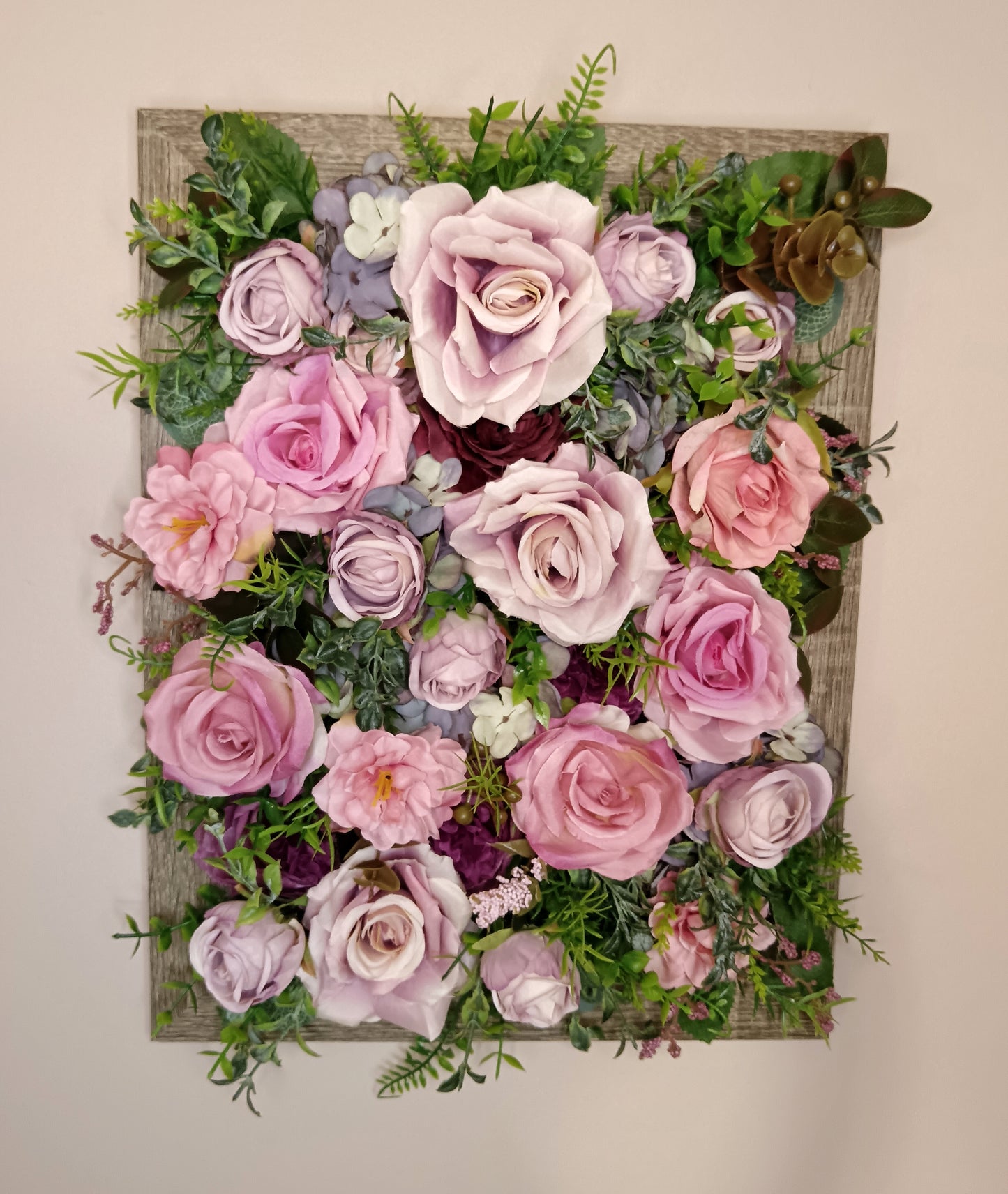 Artificial flower frame F1