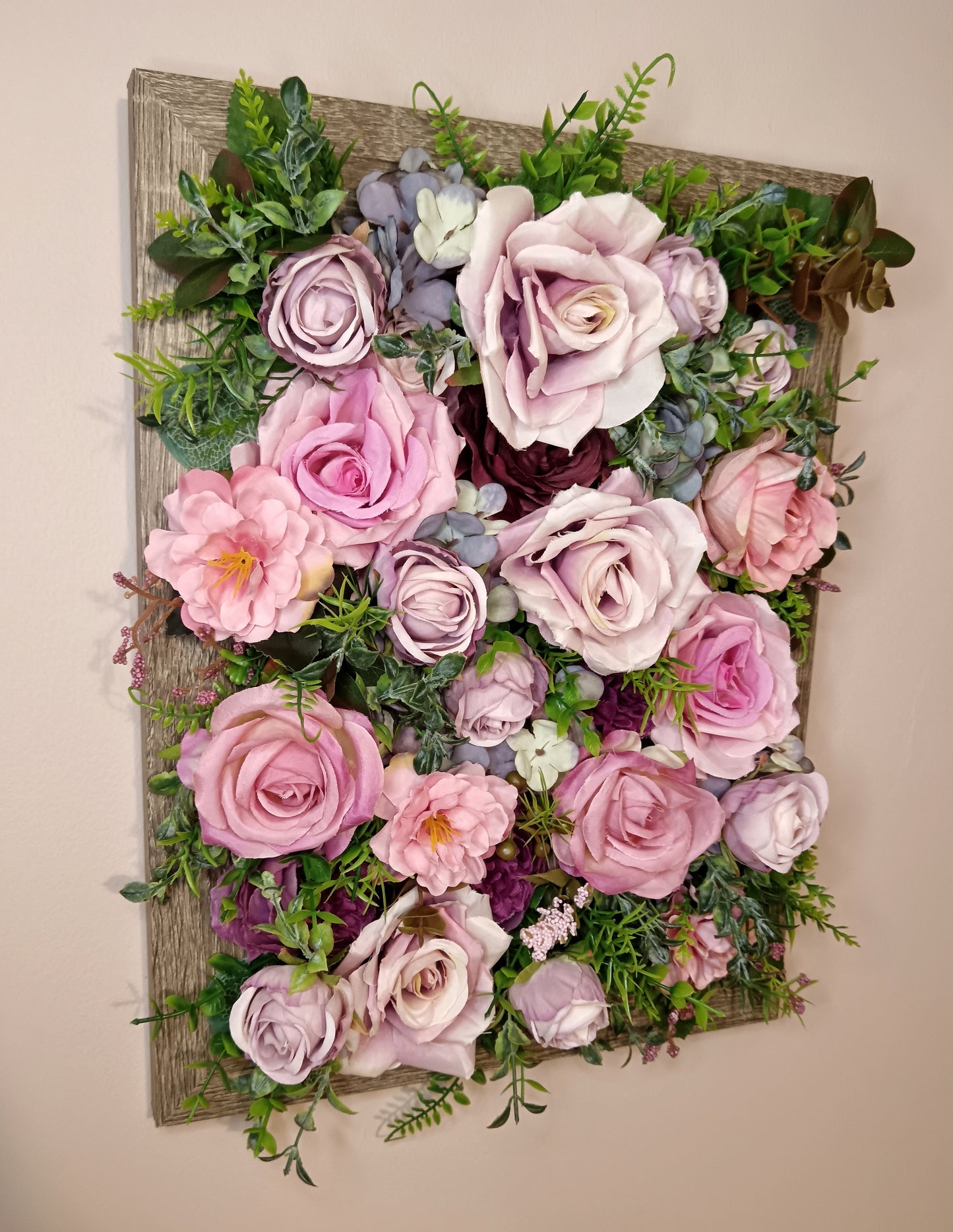 Artificial flower frame F1